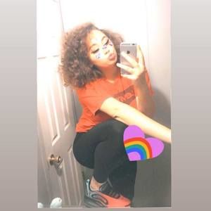 Meet your Posher, Allison